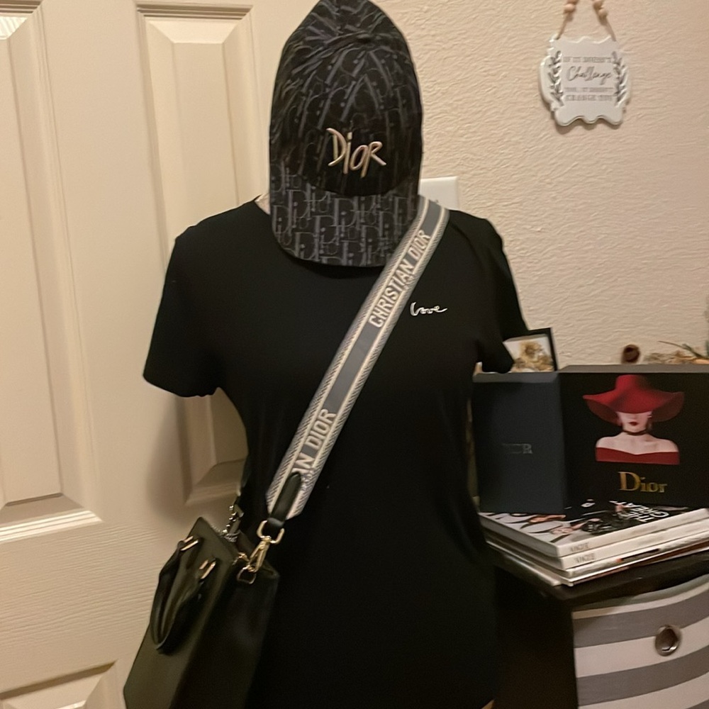 Fashion Black and Gray Bag Strap . Closet clear out no returns. Sold as is.